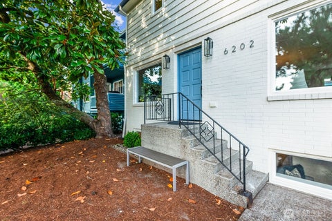 Photo of 6202 Ravenna Avenue NE, Seattle, WA 98115 (MLS # 2579605)