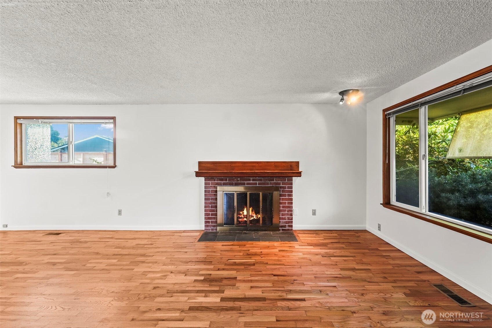 1309 Lenore Drive