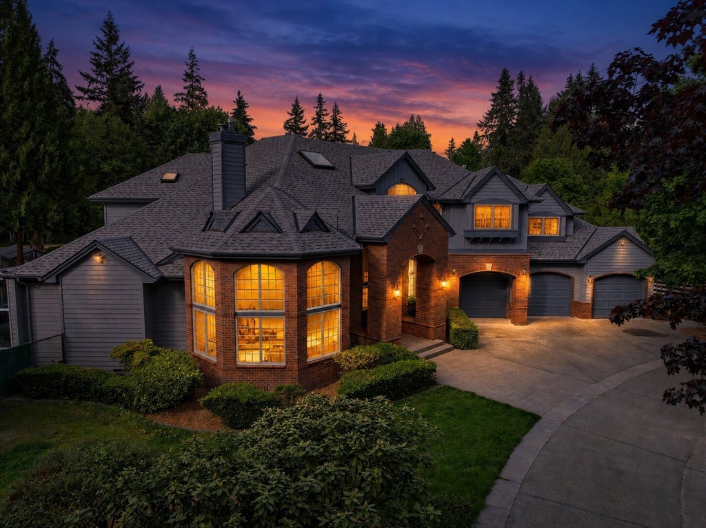 Photo of 8207 228th Street SE, Woodinville, WA 98072 (MLS # 2597334)