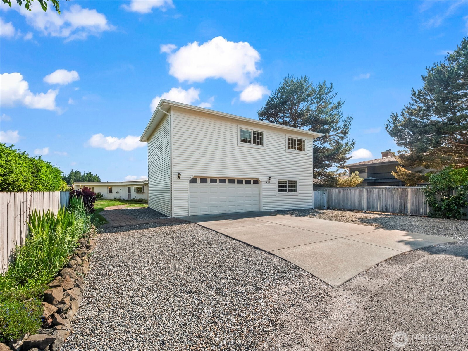 4957 NE Canal Lane