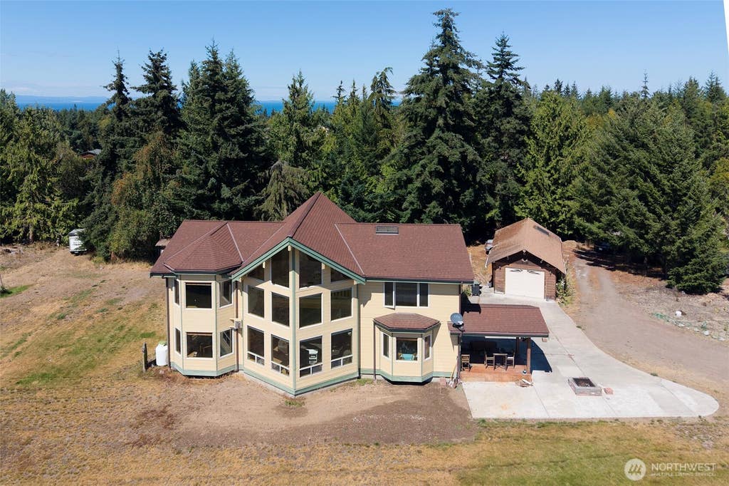 Photo of 114 Blackberry Lane, Port Angeles, WA 98362 (MLS # 2567702)