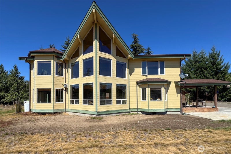 114 Blackberry Lane