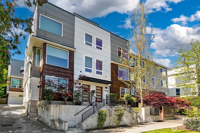 4221 Evanston Avenue N B #B, Seattle