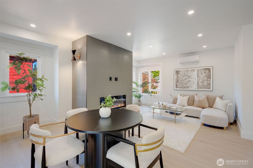 Photo of 4205 5th Avenue NW, Seattle, WA 98107 (MLS # 2444788)