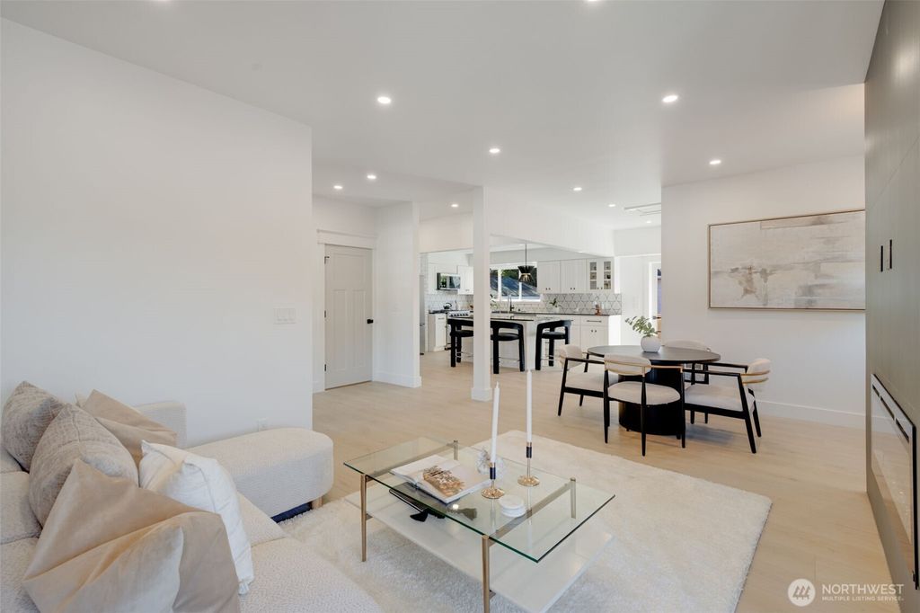 Photo of 4205 5th Avenue NW, Seattle, WA 98107 (MLS # 2444788)