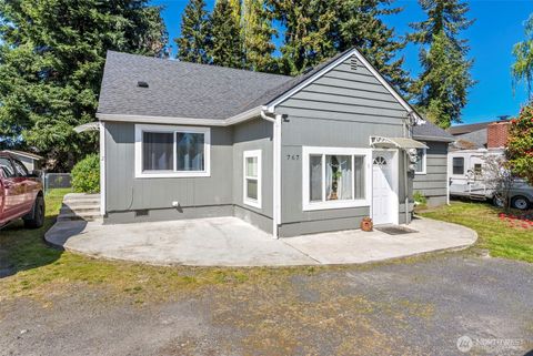 767 32nd Avenue, Longview, WA 98632 - MLS#: 2361378
