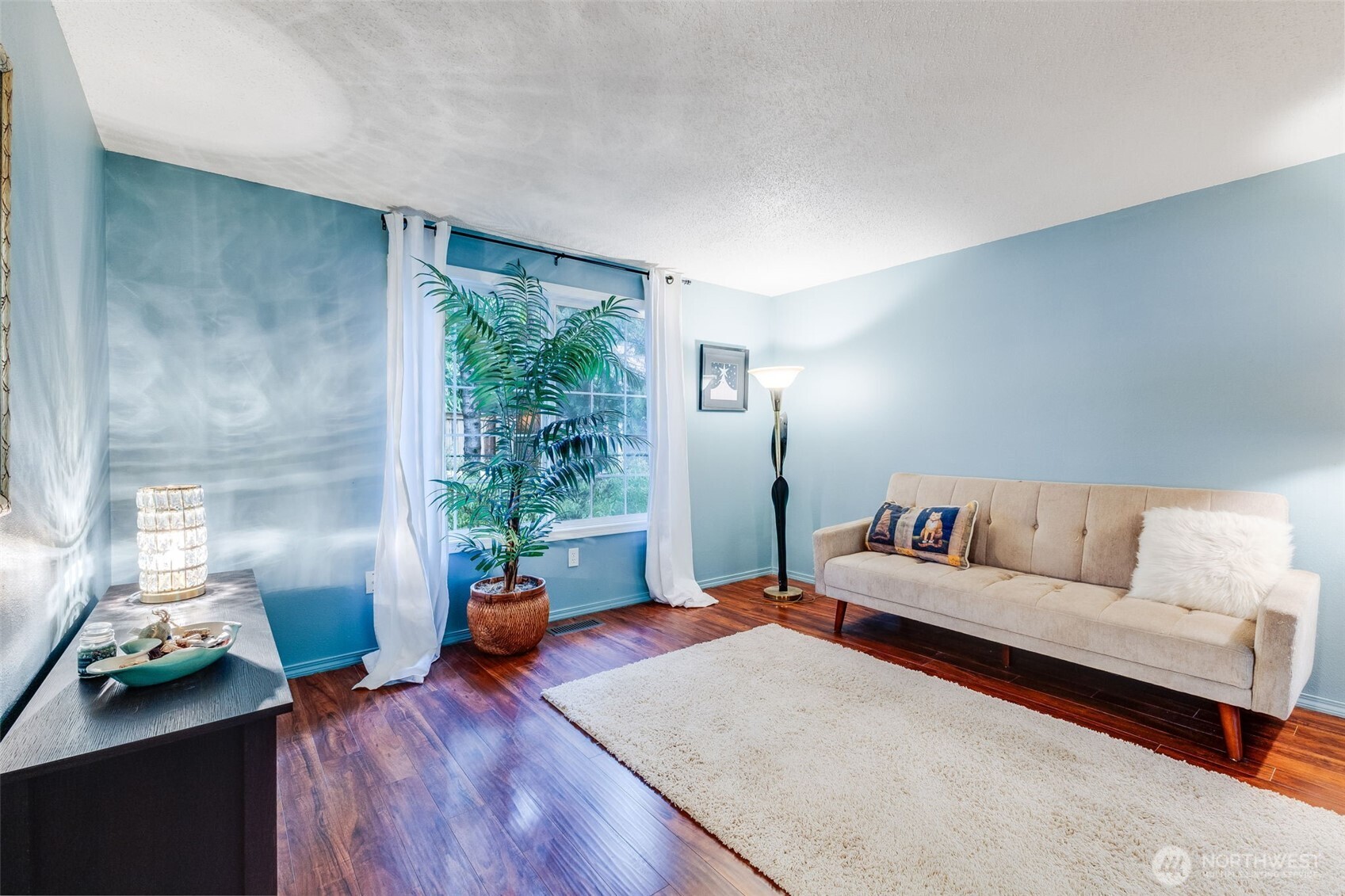 2336 Killarney Court NW