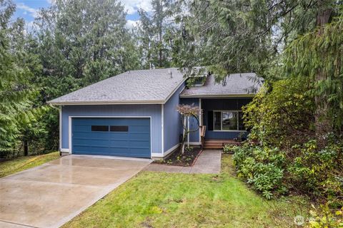 Photo of 2336 Killarney Court NW, Olympia, WA 98502 (MLS # 2488378)