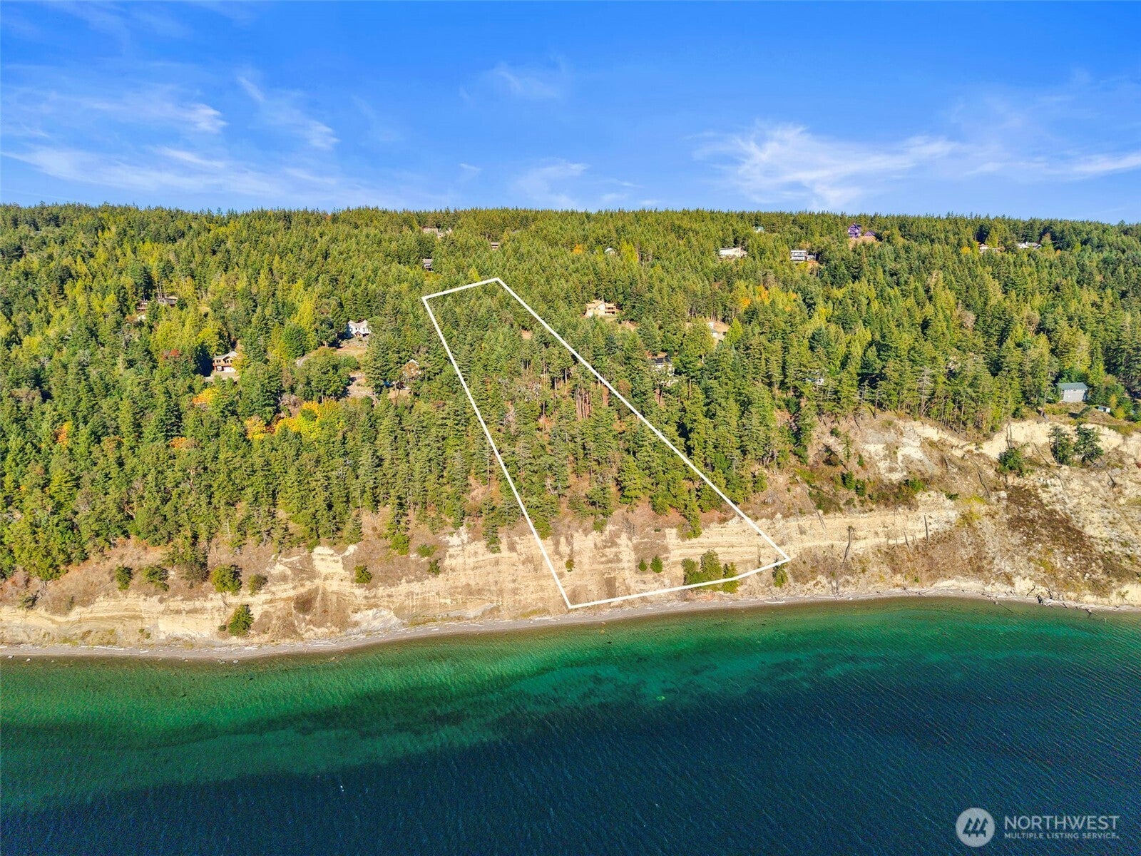 611 Lane De Chantal