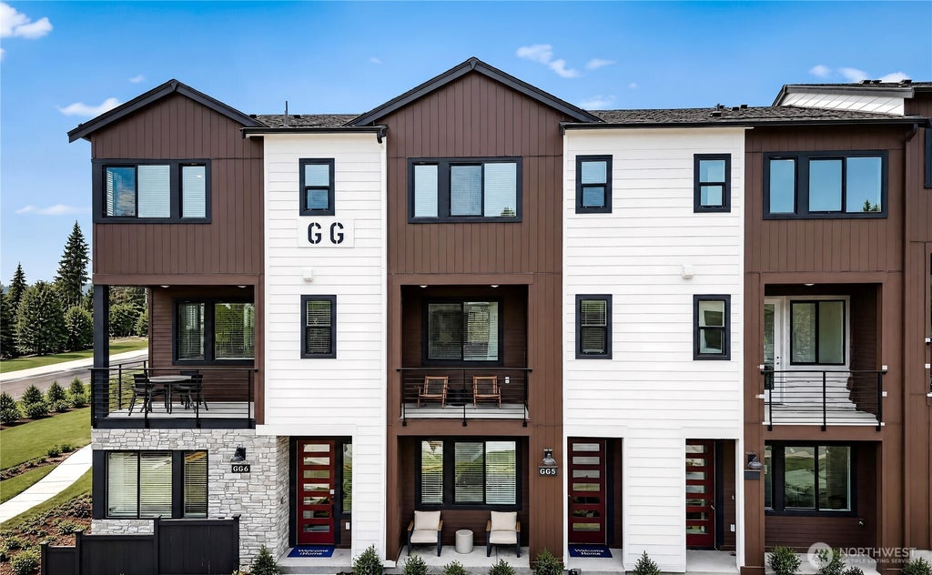 Photo of 9405 Paradise Lake Rd #KK5, Snohomish, WA 98296 (MLS # 2561267)
