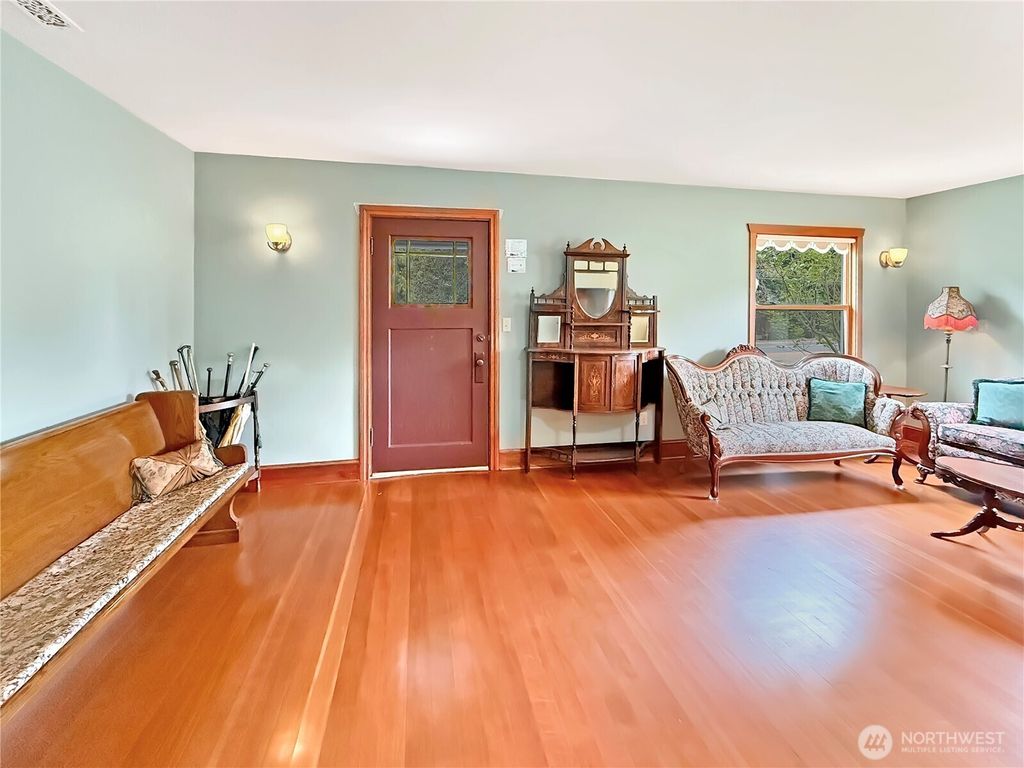 Photo of 7321 71st Avenue NE, Marysville, WA 98270 (MLS # 2409038)