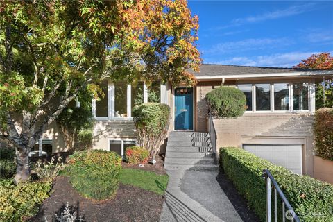 Photo of 1852 40th Avenue E, Seattle, WA 98112 (MLS # 2441907)