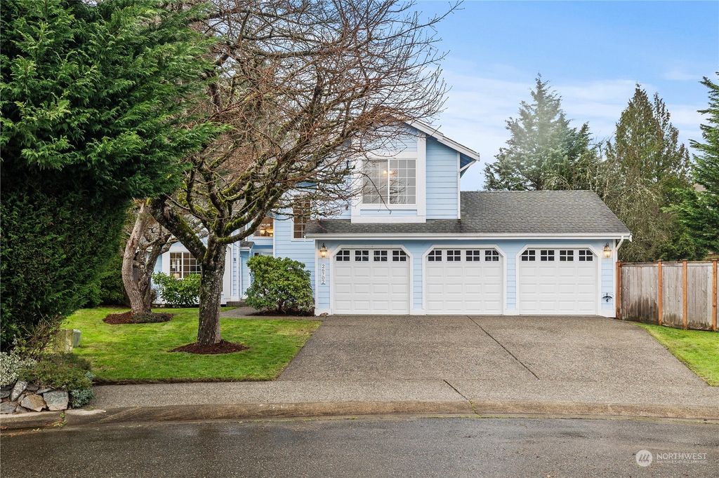 Photo of 26702 227th Avenue SE, Maple Valley, WA 98038 (MLS # 2202154)