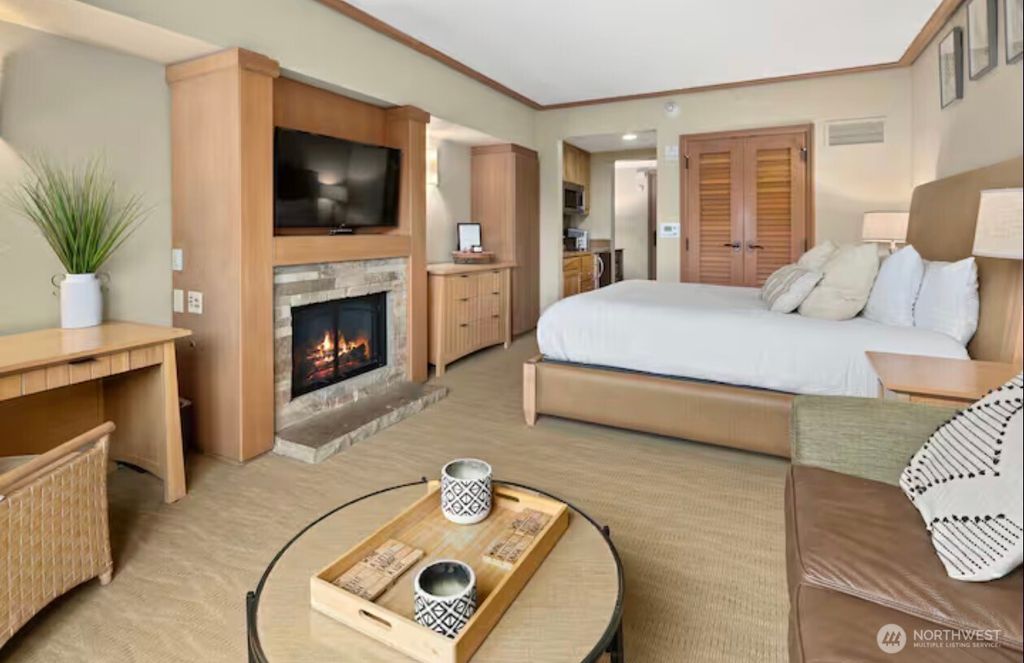 Photo of 3600 Suncadia Trail #2068, Cle Elum, WA 98922 (MLS # 2472977)