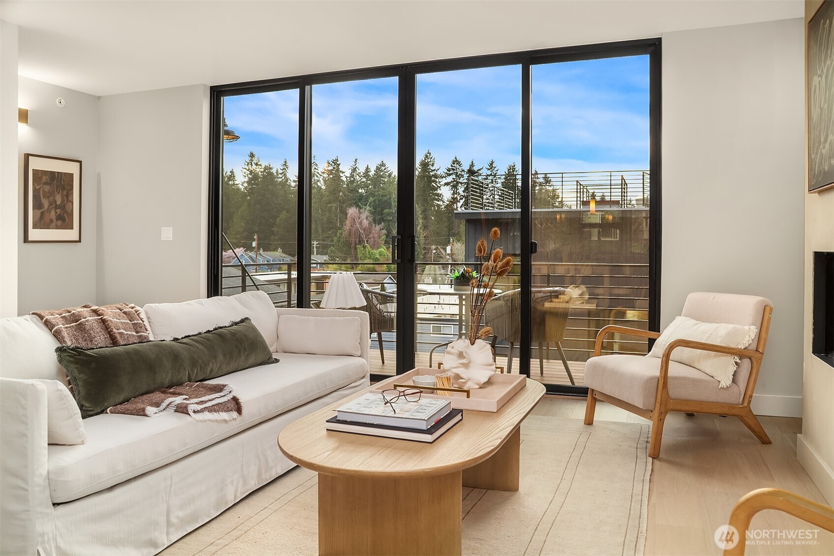 614 5th Avenue S B103