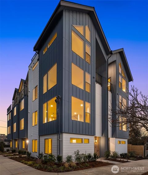 Photo of 5718 14th Avenue NW, Seattle, WA 98107 (MLS # 2505572)