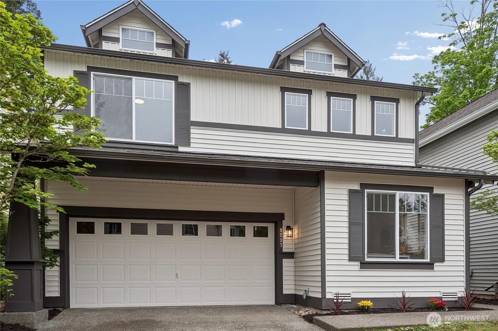 Photo of 9237 NE 173rd Place, Bothell, WA 98011 (MLS # 2517743)