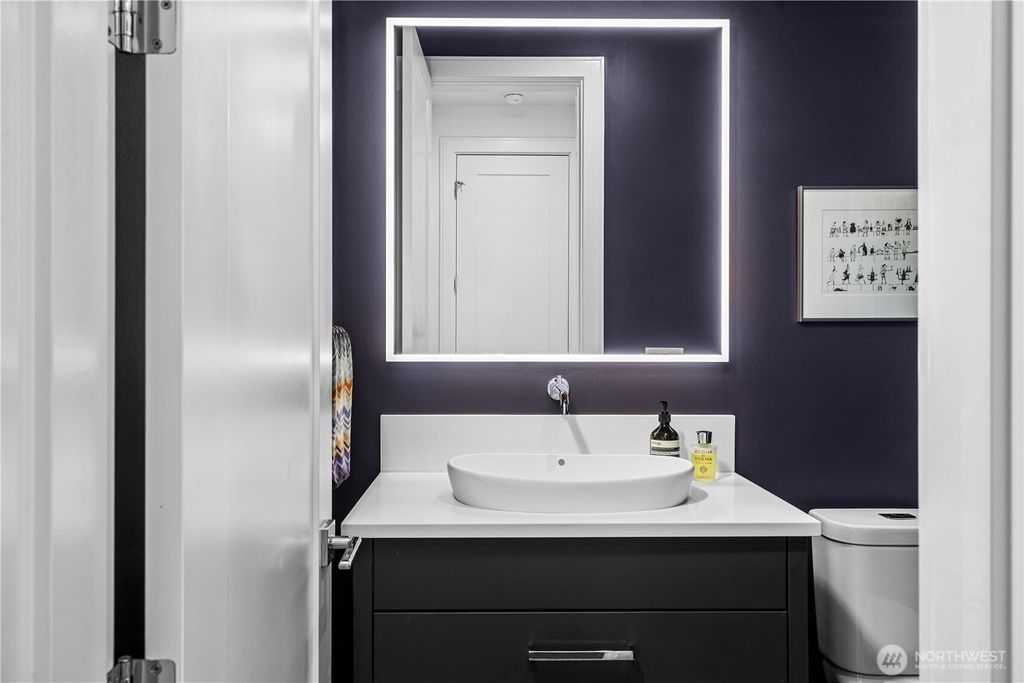 Photo of 5950 Oakhurst Rd Rd S, Seattle, WA 98118 (MLS # 2471641)