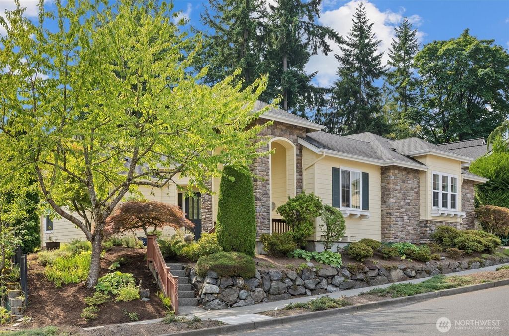 Photo of 23263 NE 126th Street, Redmond, WA 98053 (MLS # 2423219)