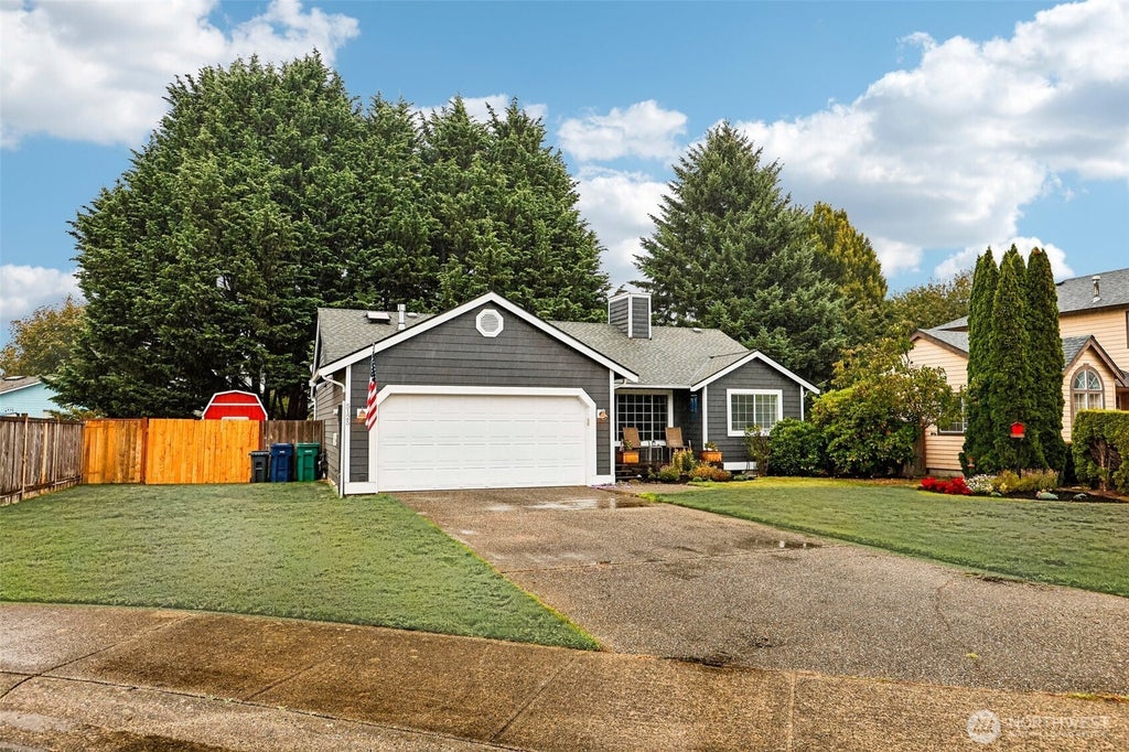 Photo of 5125 108th Place NE, Marysville, WA 98271 (MLS # 2589175)