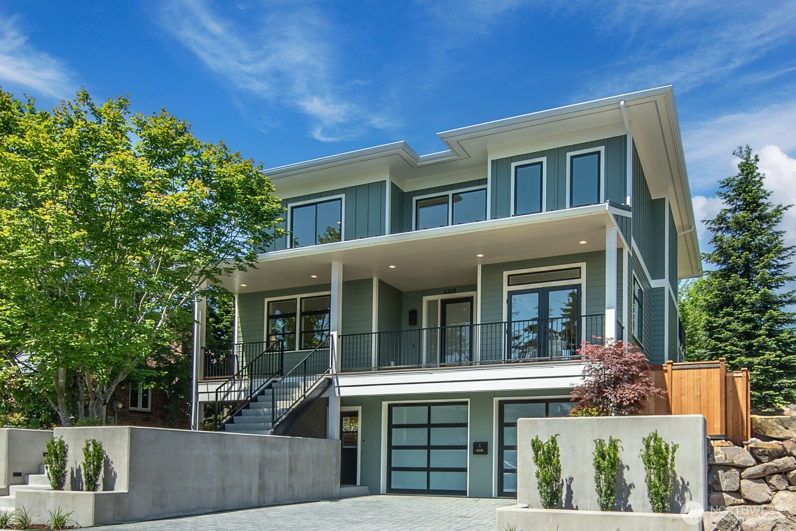 4338 NE 58th Street