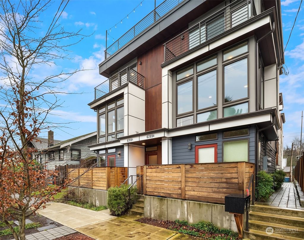 Photo of 6209 9th Avenue NE #A, Seattle, WA 98115 (MLS # 2028376)