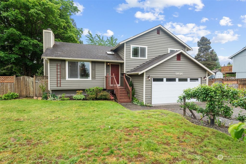 Photo of 11626 28th Street NE, Lake Stevens, WA 98258 (MLS # 2236977)
