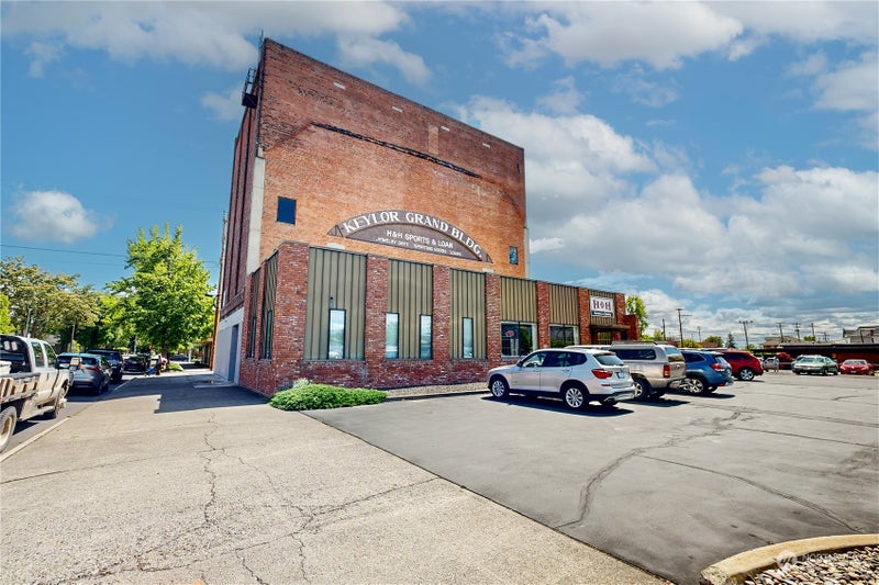 203 Alder