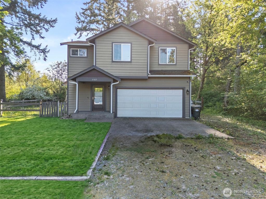 Photo of 8409 356th St St S, Roy, WA 98580 (MLS # 2518076)