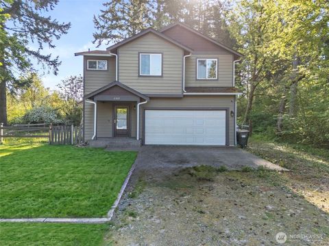 Photo of 8409 356th St St S, Roy, WA 98580 (MLS # 2518076)