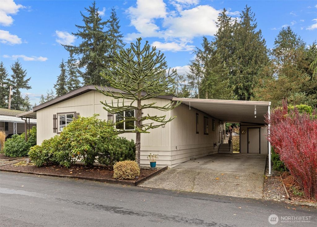 Photo of 620 112th Street SE #23, Everett, WA 98208 (MLS # 2477285)