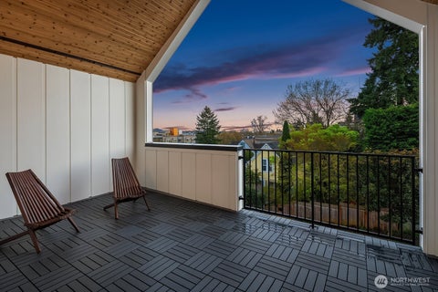 Photo of 1806 E Mercer Street, Seattle, WA 98112 (MLS # 2540168)