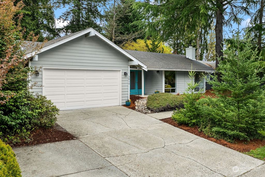Photo of 2815 179th Avenue NE, Redmond, WA 98052 (MLS # 2220905)