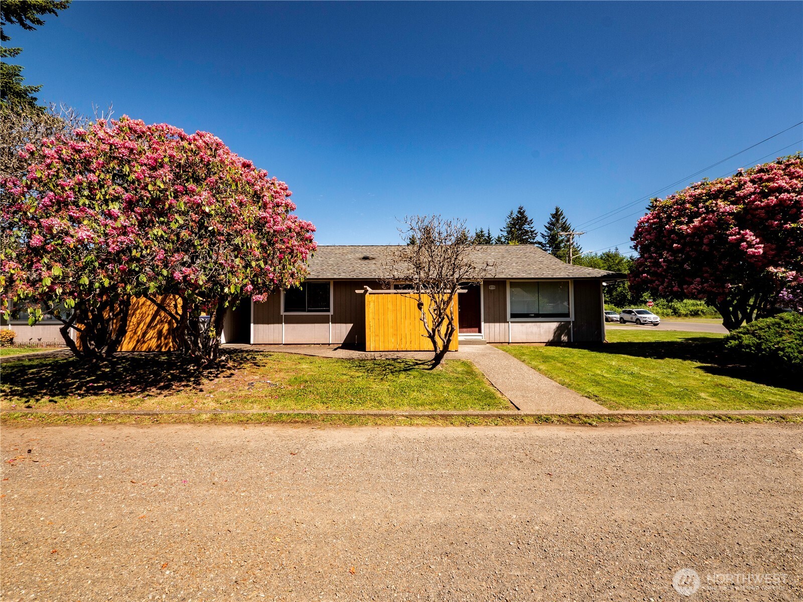 919 HARDING Road