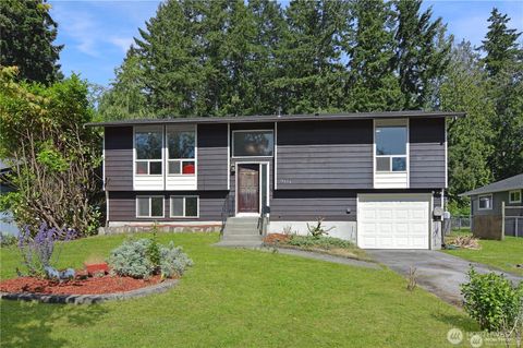 15425 25th Avenue E Tacoma WA 98445