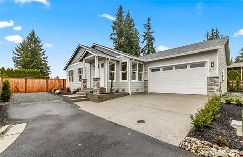 Photo of 2227 124th Street SE, Everett, WA 98208 (MLS # 2472174)