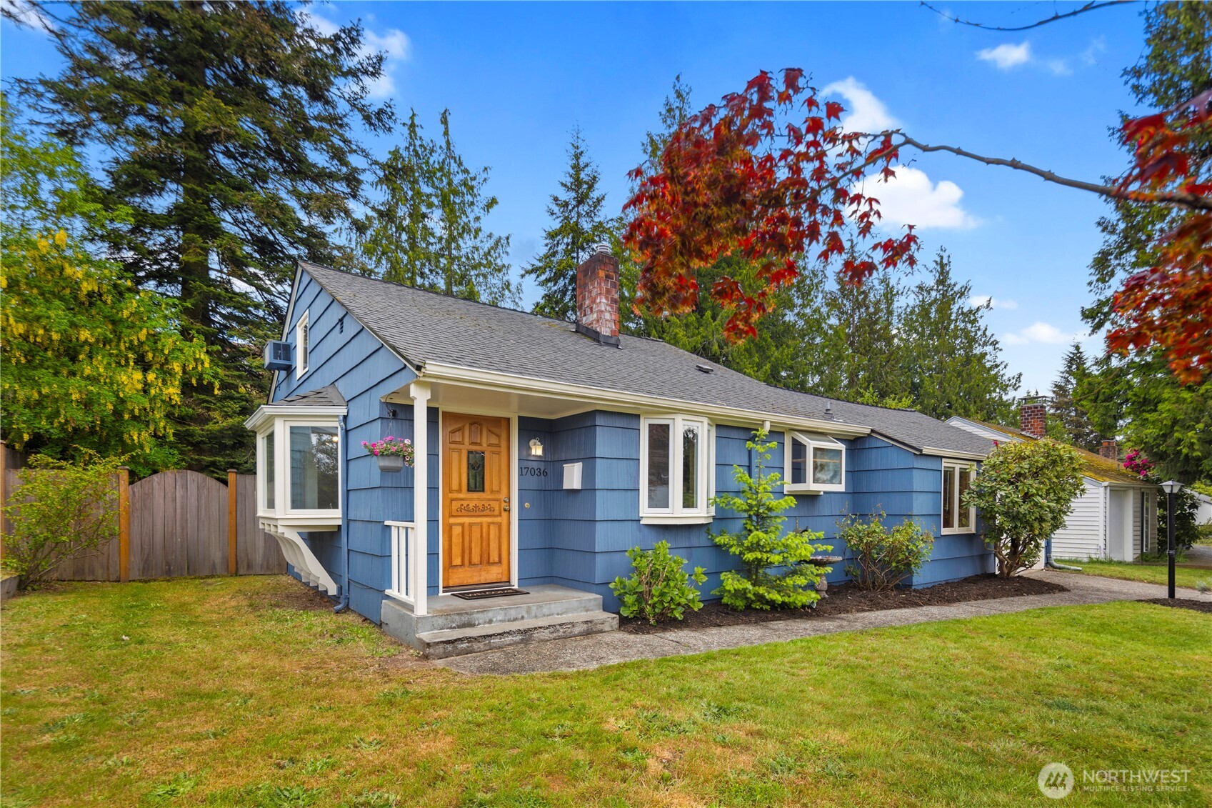 17036 14th Avenue NE