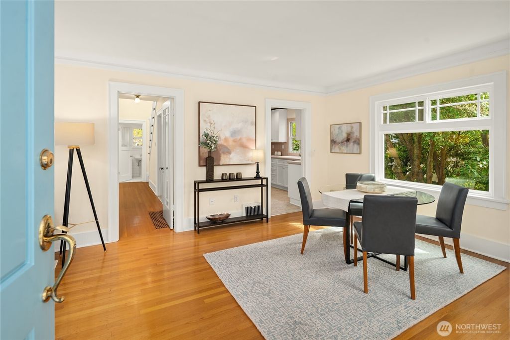Photo of 6216 33rd Avenue NE, Seattle, WA 98115 (MLS # 2508948)