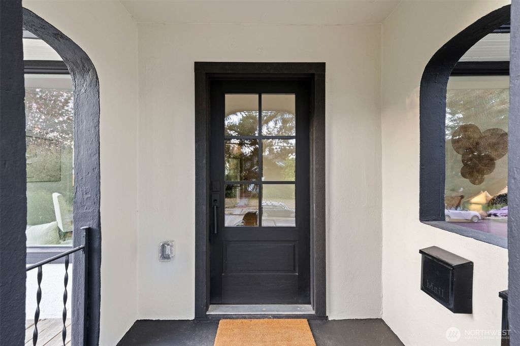 Photo of 1128 N 77th Street, Seattle, WA 98103 (MLS # 2438633)