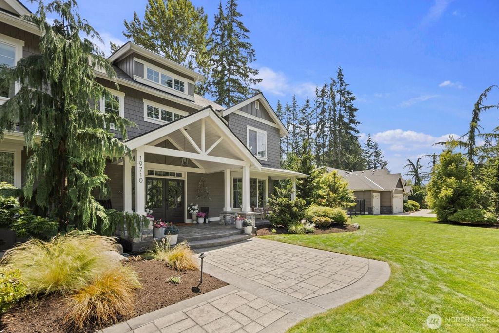 Photo of 19710 166th Avenue NE, Woodinville, WA 98072 (MLS # 2534077)