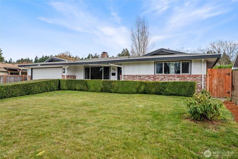 Photo of 3536 Almira Drive, Bremerton, WA 98310 (MLS # 2488235)