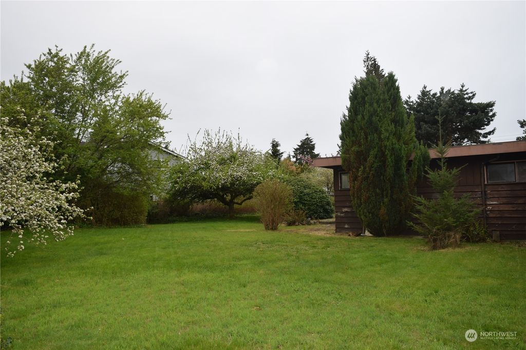 Photo of 9112 218th Street SW, Edmonds, WA 98026 (MLS # 2063633)