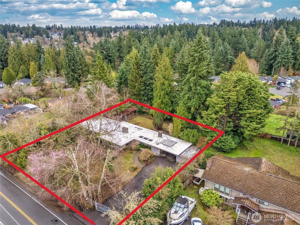 Photo of 700 Reiten Road, Kent, WA 98030 (MLS # 2559679)
