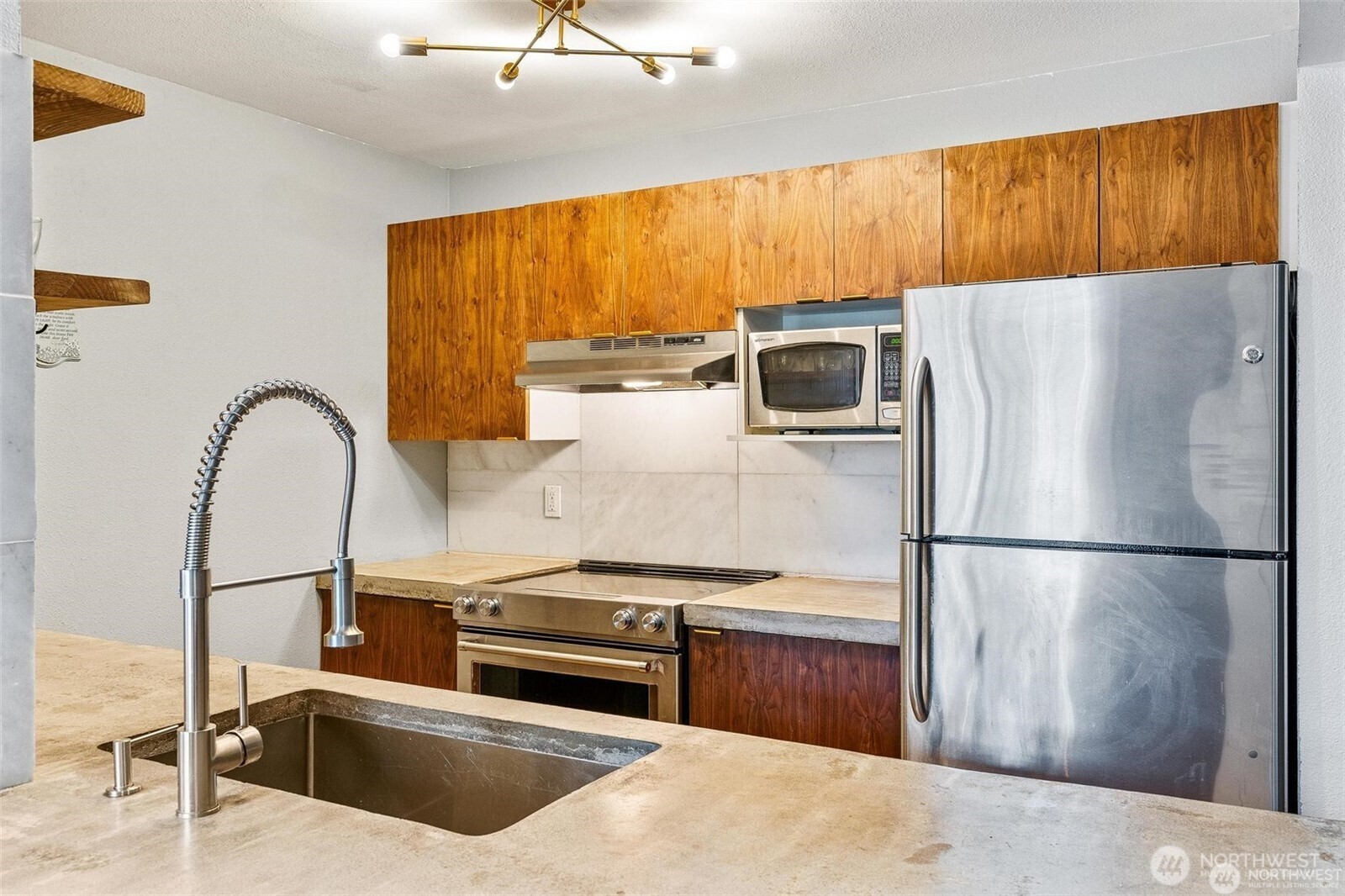 15415 W 35th Avenue W A306