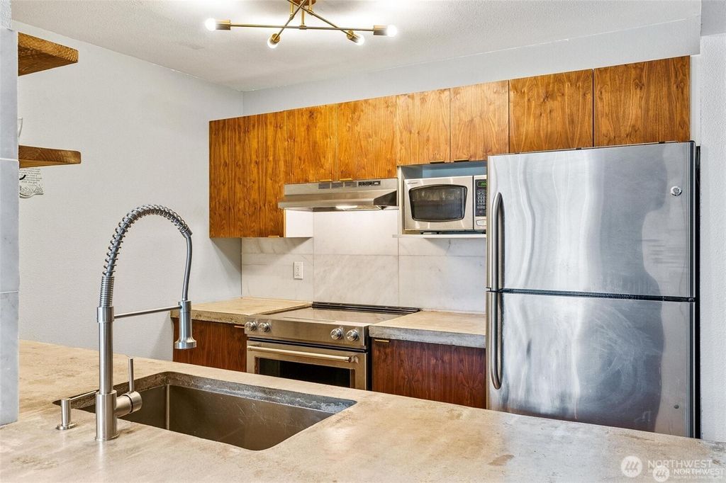 Photo of 15415 W 35th Avenue W #A306, Lynnwood, WA 98087 (MLS # 2506720)