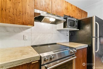 15415 W 35th Avenue W A306