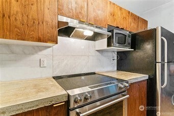15415 W 35th Avenue W A306