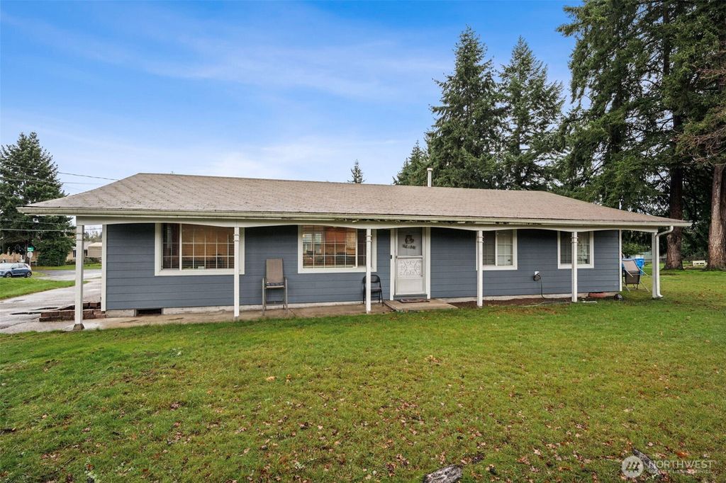 Photo of 1032 138th Street E, Tacoma, WA 98445 (MLS # 2461490)