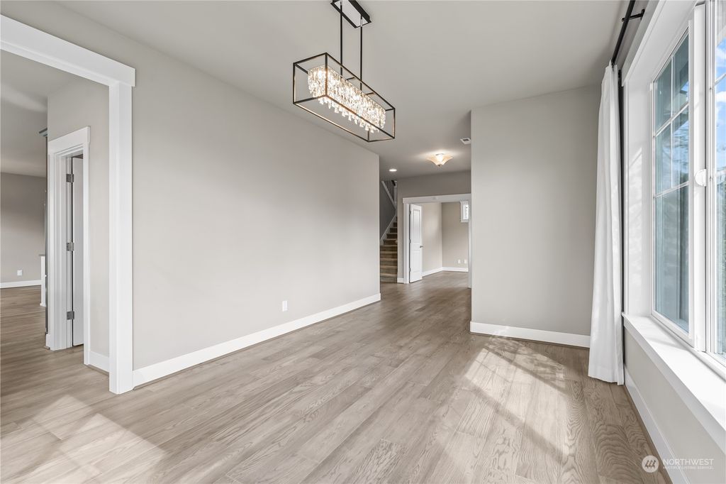 Photo of 551 Ilwaco Avenue NE, Renton, WA 98059 (MLS # 2208474)