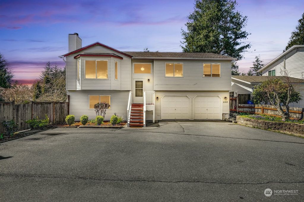 Photo of 2323 N 190th Street, Shoreline, WA 98133 (MLS # 2055937)